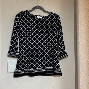 Charter Club Black and White Blouse with Cuffed Sleeve Size PM